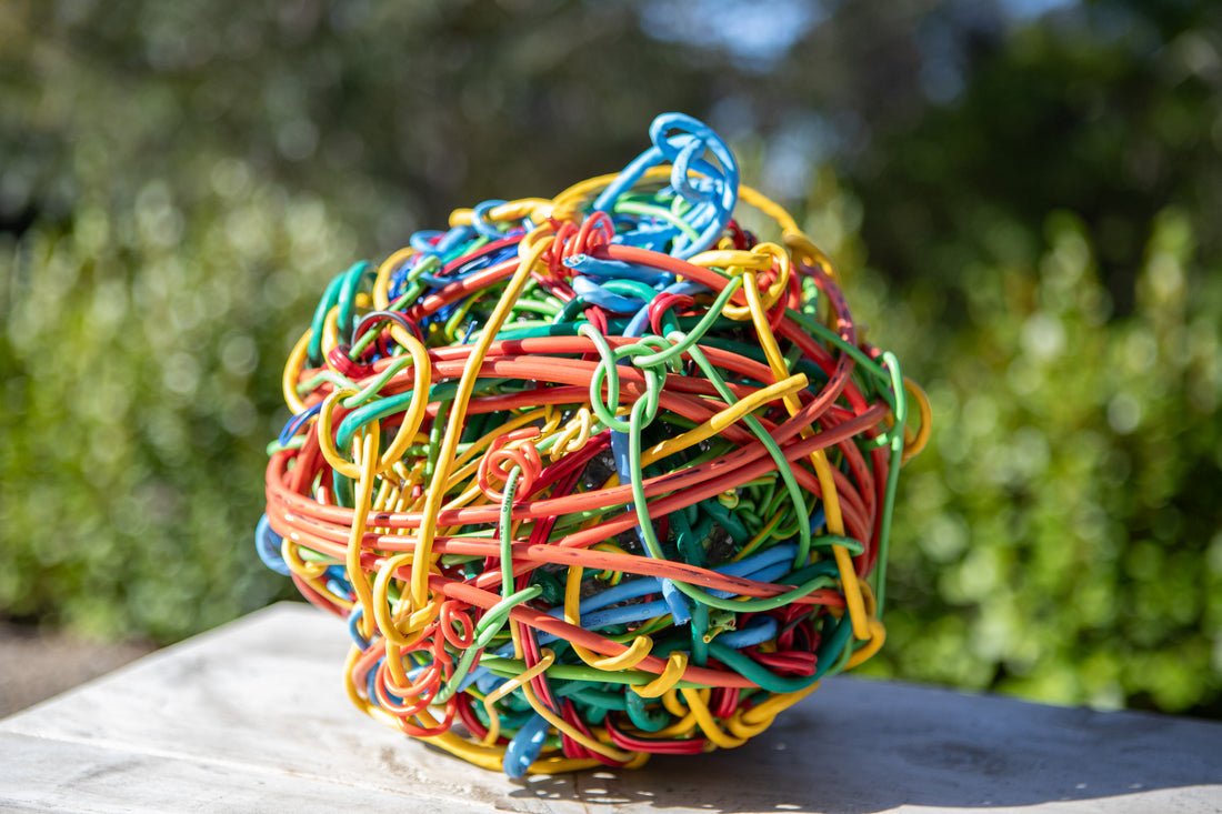 Bev Goodwin - Unravelling world